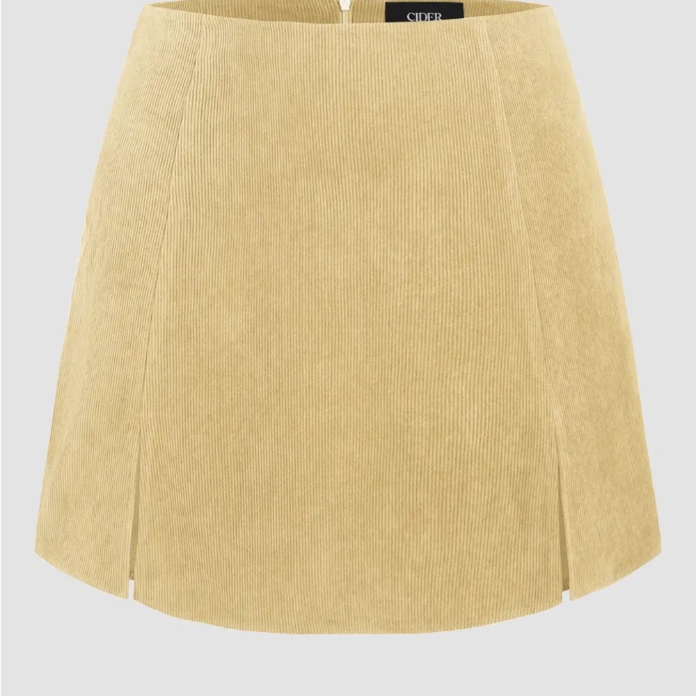 Cider light yellow A-Line Mini Skort with Slit